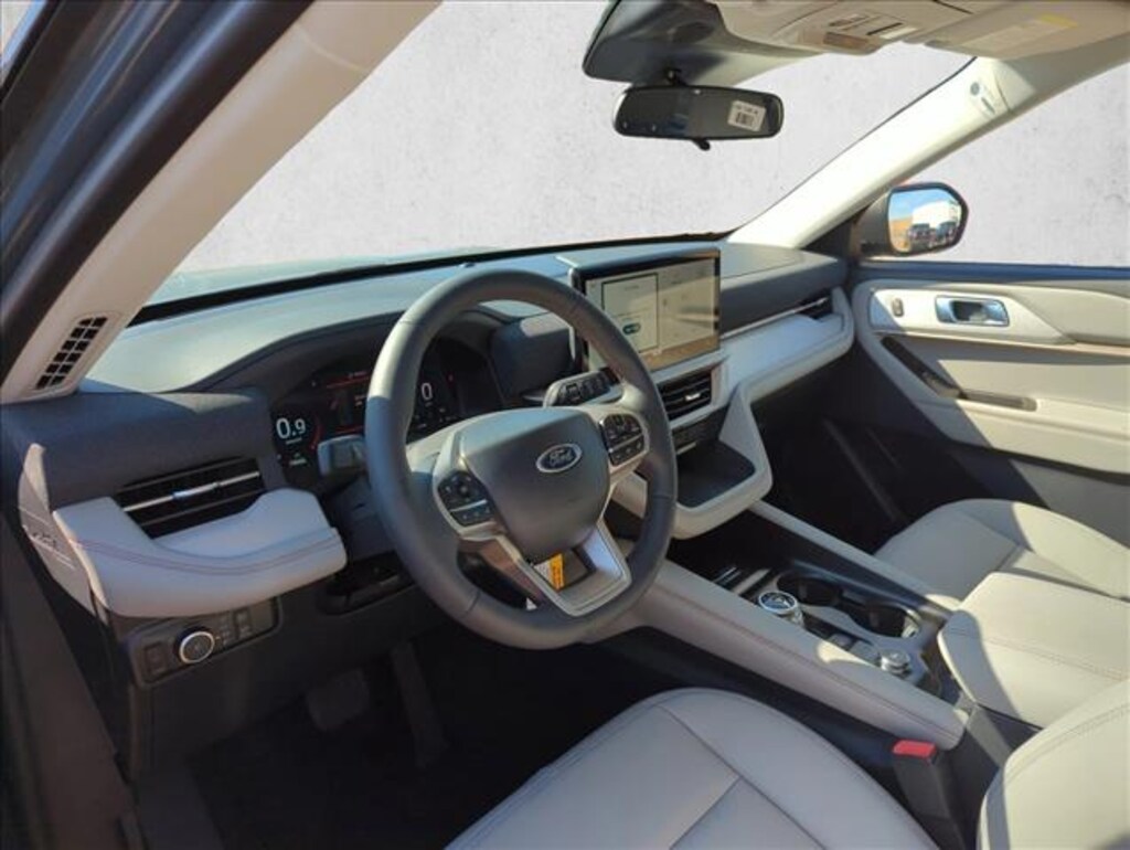 New 2025 Ford Explorer Active SUV