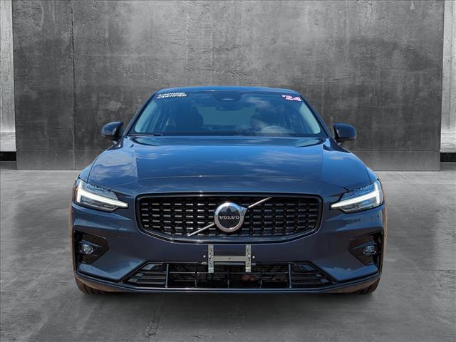 Used 2024 Volvo S60 Core with VIN 7JRL12FK0RG319760 for sale in Memphis, TN
