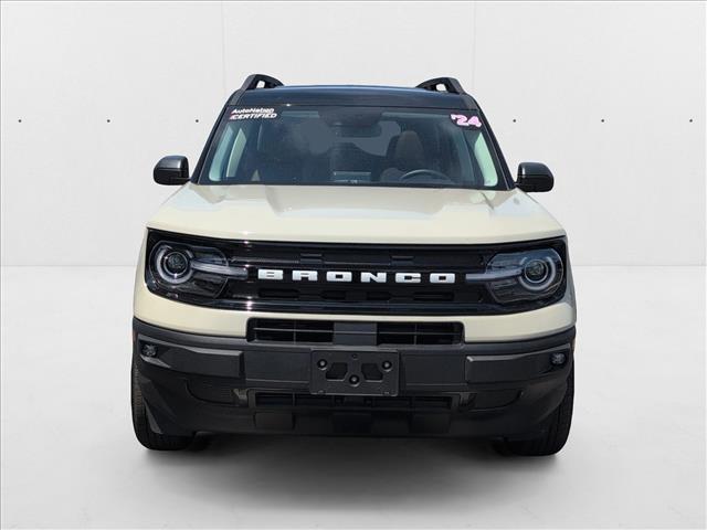 2024 Ford Bronco Sport Outer Banks photo 2