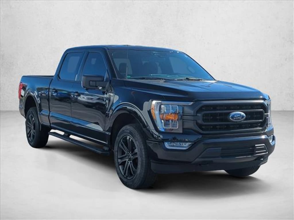 Used 2022 Ford F-150 XLT Truck SuperCrew Cab