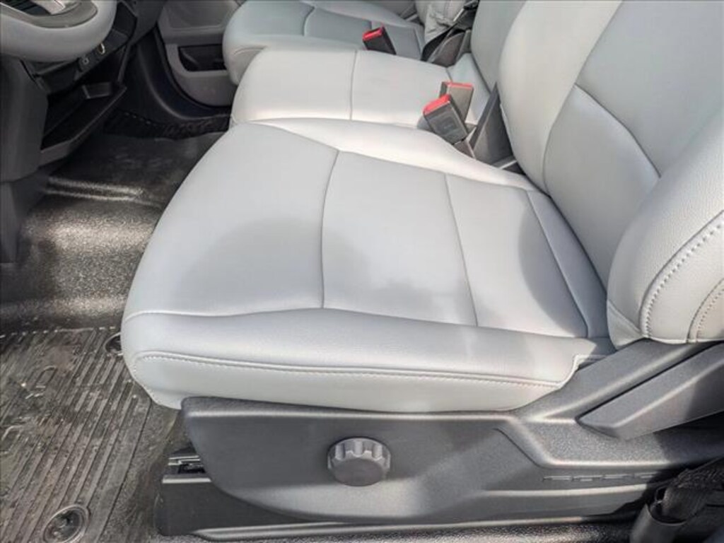 New 2026 Ford F-250 XL Truck Crew Cab