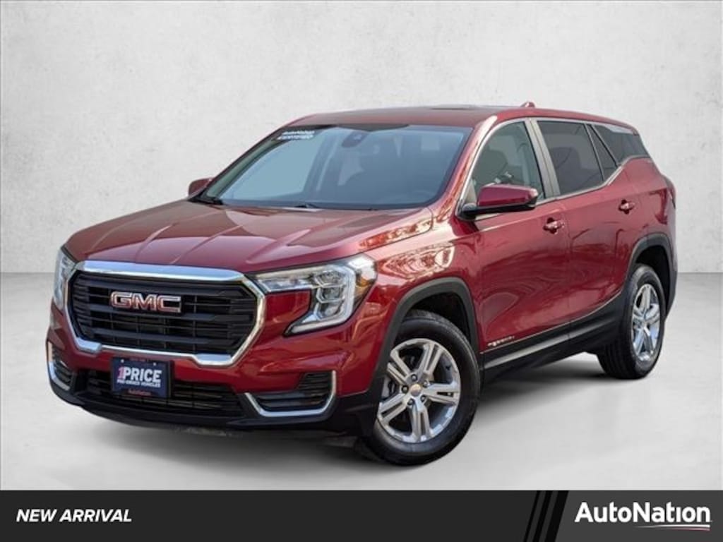Used 2024 GMC Terrain SLE SUV