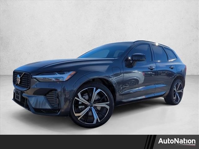 2023 Volvo XC60 Ultimate's photo