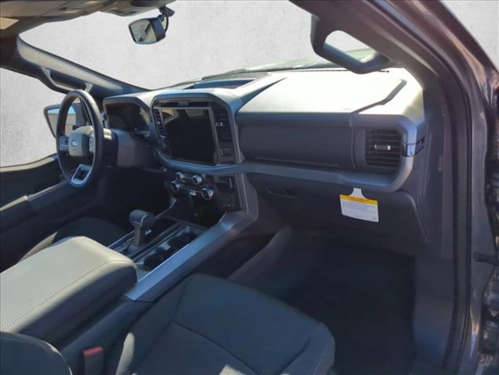 New 2025 Ford F-150 XLT Truck SuperCrew Cab
