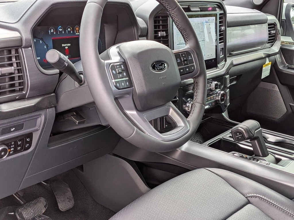 New 2026 Ford F-150 LARIAT Truck SuperCrew Cab