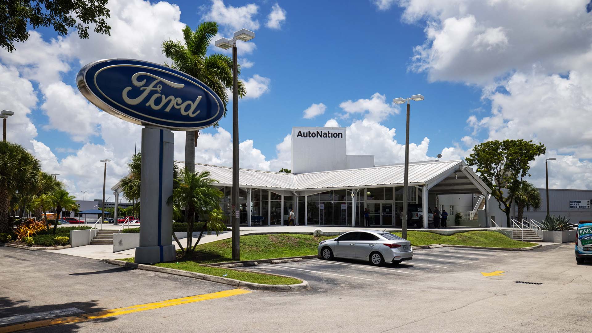 Exterior dealership at AutoNation Ford Miami