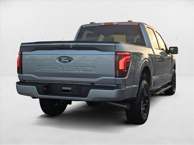 2025 Ford F-150 Lariat photo 2