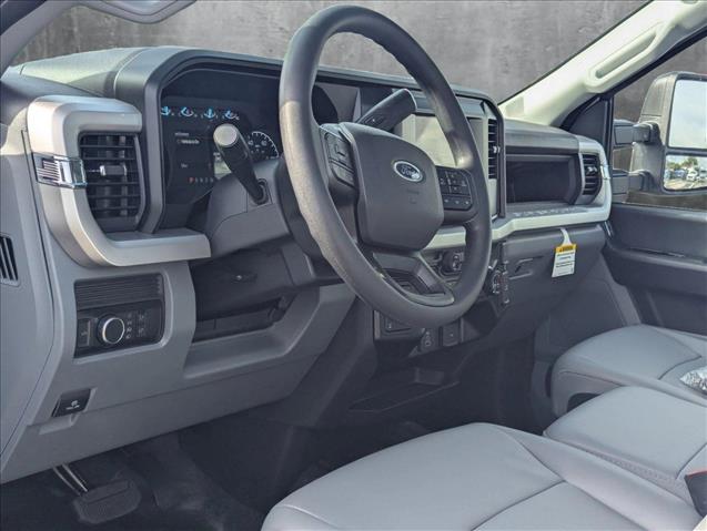 2025 Ford F-250 XL photo 3