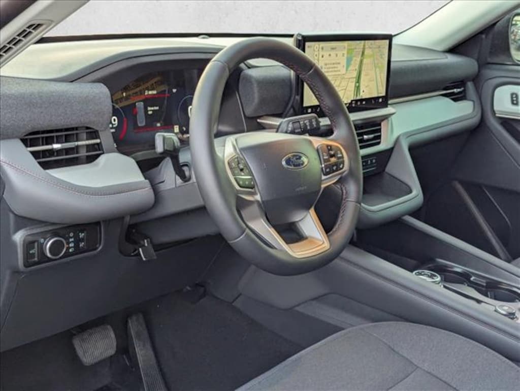 New 2026 Ford Explorer Active w/200A Pkg SUV