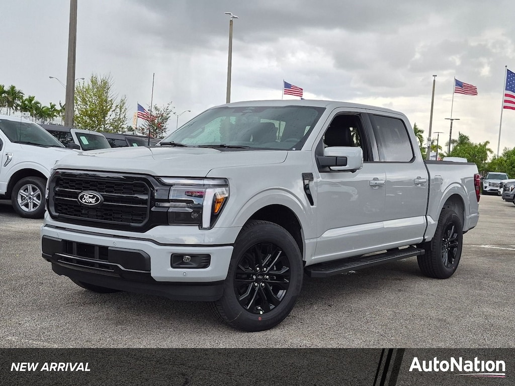 New 2026 Ford F-150 LARIAT Truck SuperCrew Cab