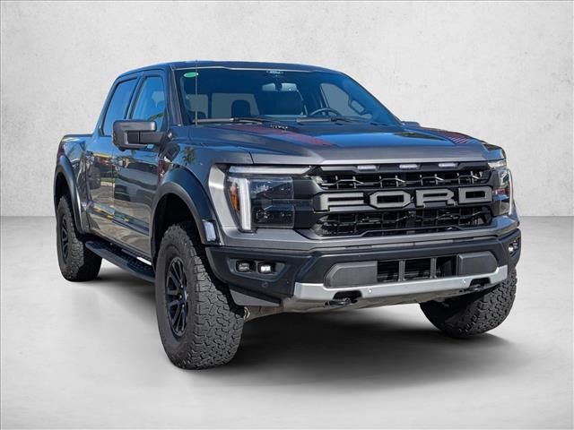 2025 Ford F-150 Raptor photo 3
