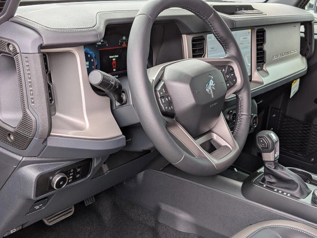 New 2026 Ford Bronco Outer Banks SUV