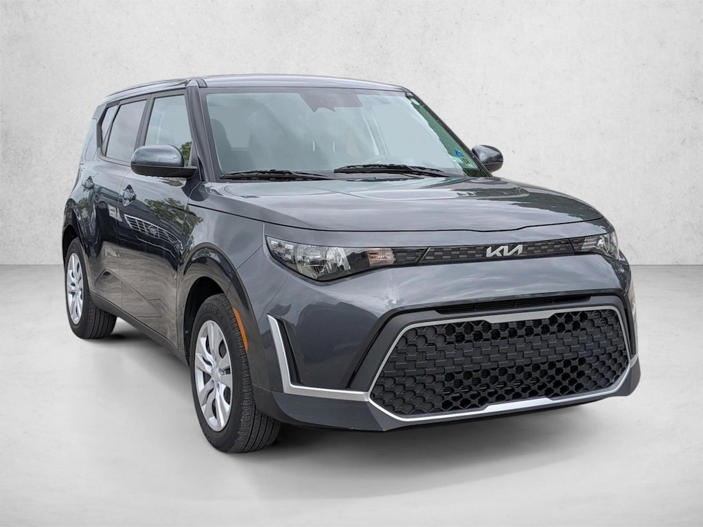 Used 2024 Kia Soul LX Hatchback