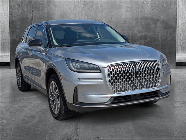 2023 Lincoln Corsair Standard photo 3