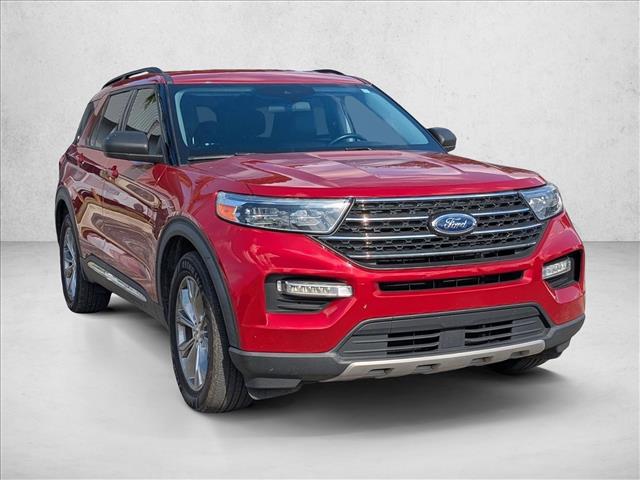 2022 Ford Explorer XLT photo 3