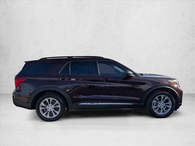 2022 Ford Explorer XLT photo 4