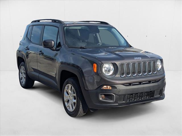 2016 Jeep Renegade Latitude photo 3