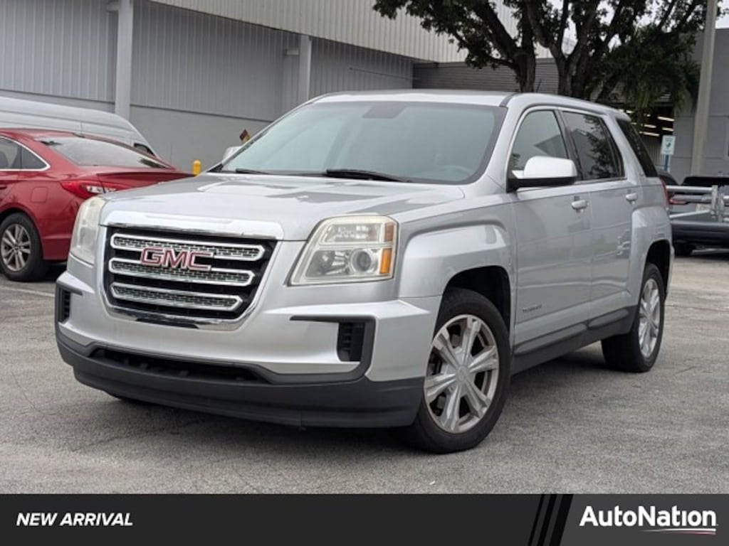 Used 2017 GMC Terrain SLE SUV