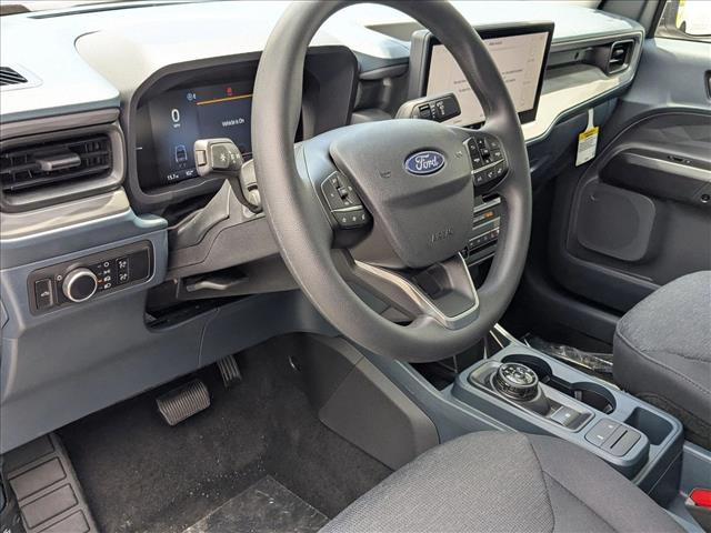 2025 Ford Maverick XL photo 3