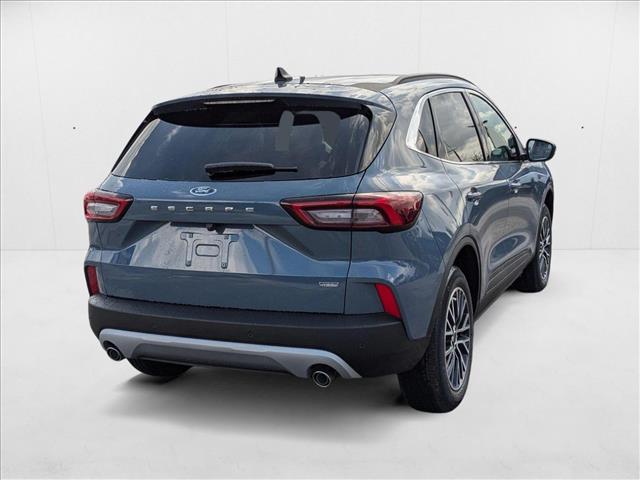 2025 Ford Escape photo 2