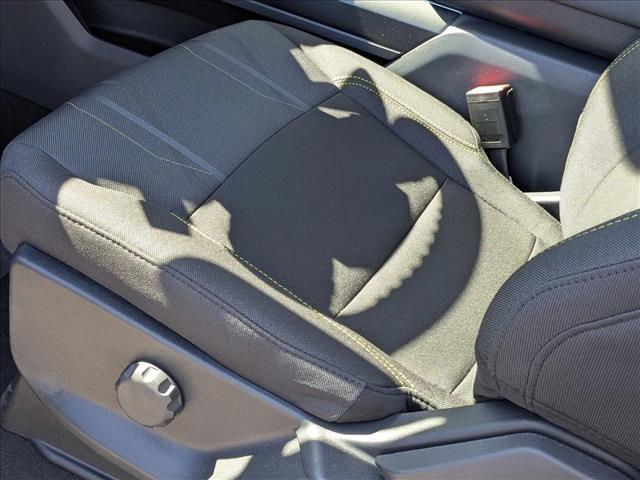 2025 Ford F-150 STX photo 4