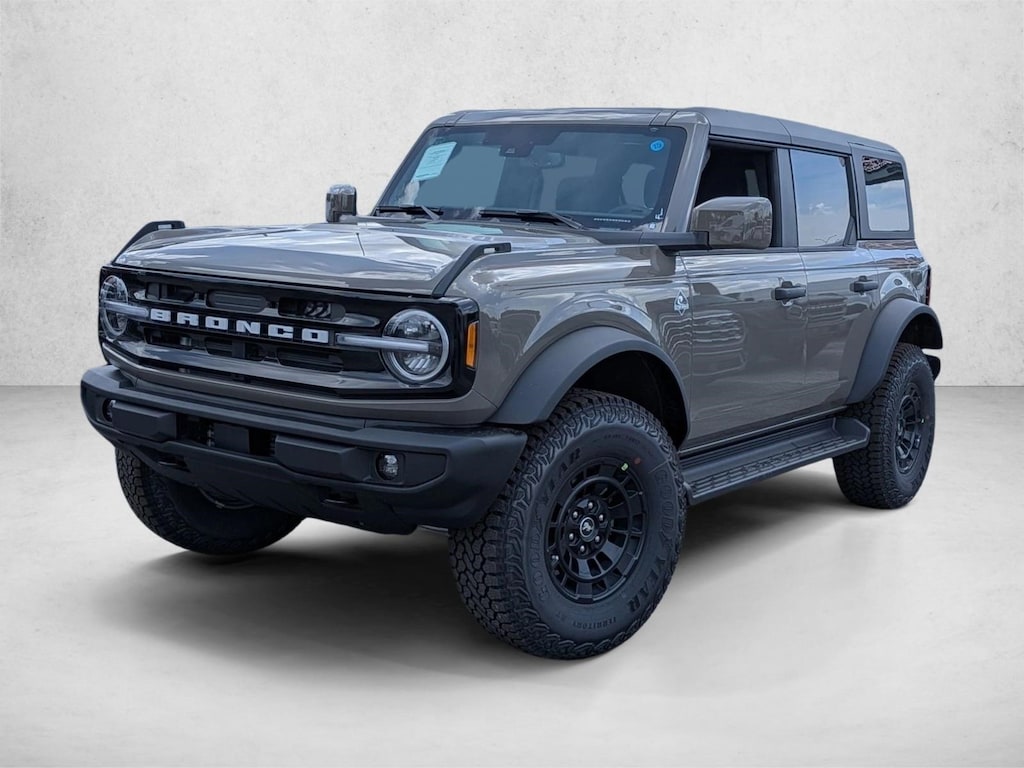New 2026 Ford Bronco Outer Banks SUV