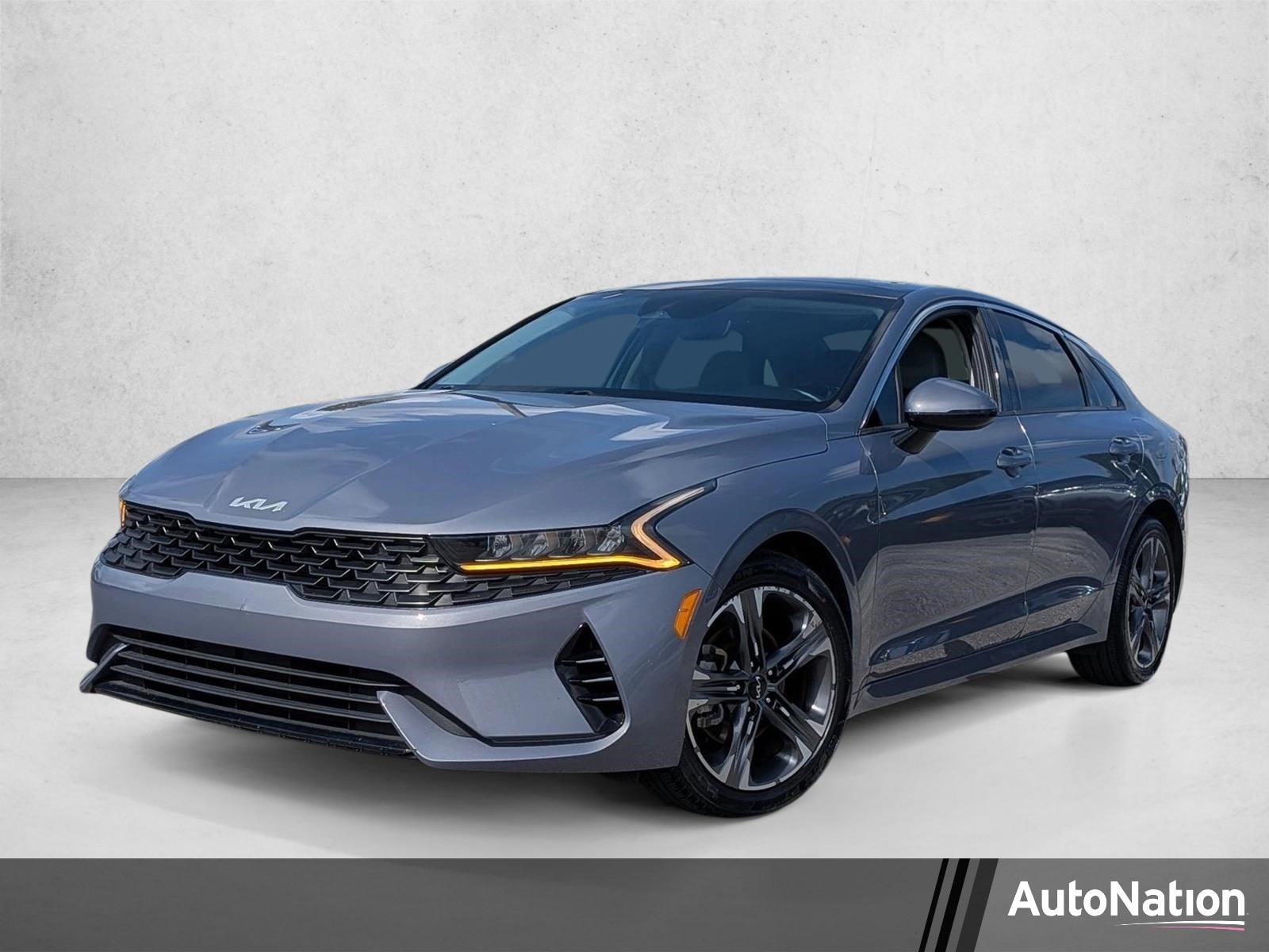 2022 Kia Optima EX FWD's photo