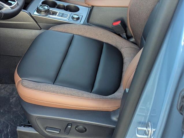 2025 Ford Bronco Sport Outer Banks photo 4