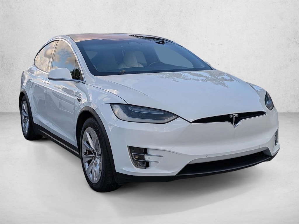 Used 2018 Tesla Model X 75D SUV