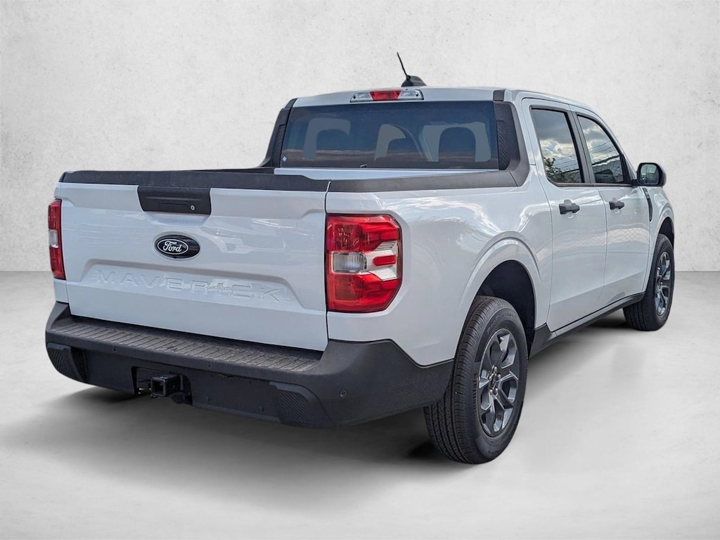 New 2026 Ford Maverick XLT Truck SuperCrew