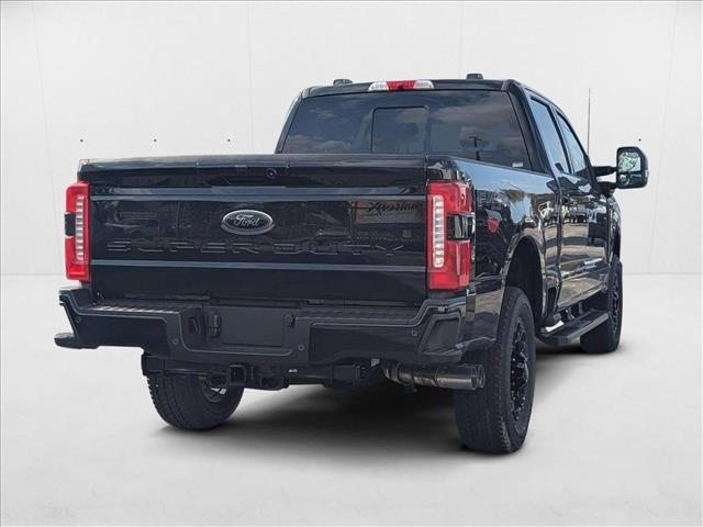 2025 Ford F-250 Lariat photo 2