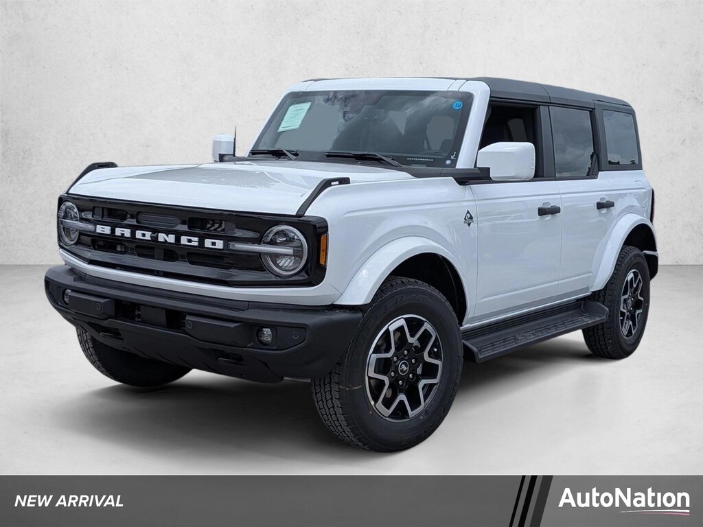New 2026 Ford Bronco Outer Banks SUV
