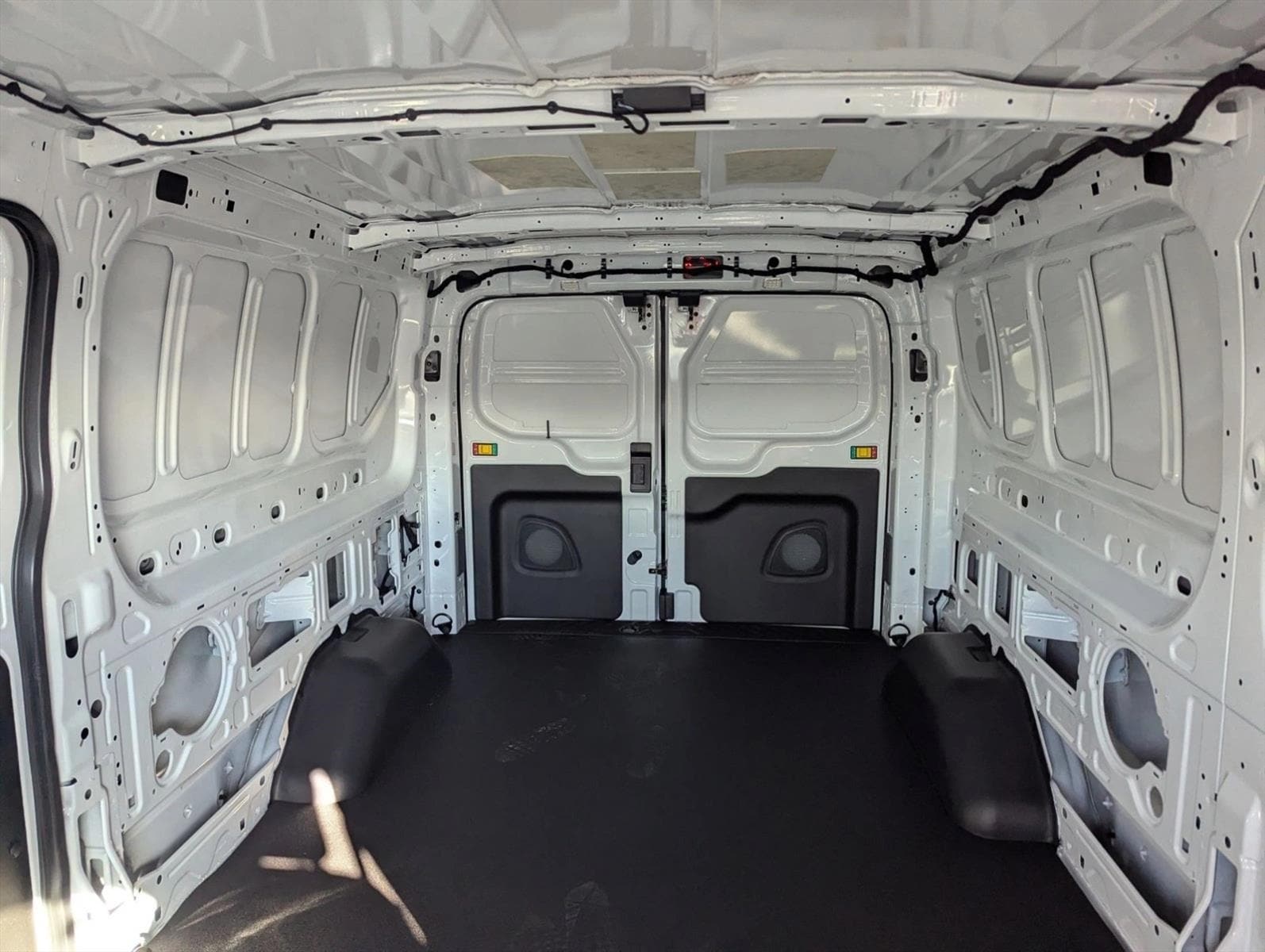 2026 Ford Transit Van Base - Photo 14