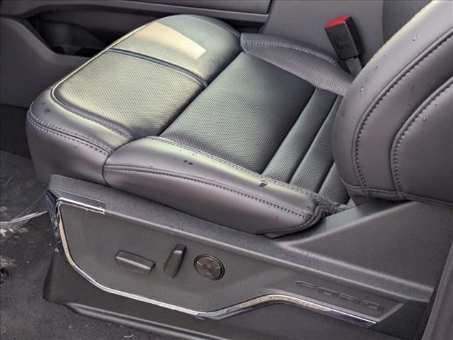 2026 Ford F-250 Platinum photo 4
