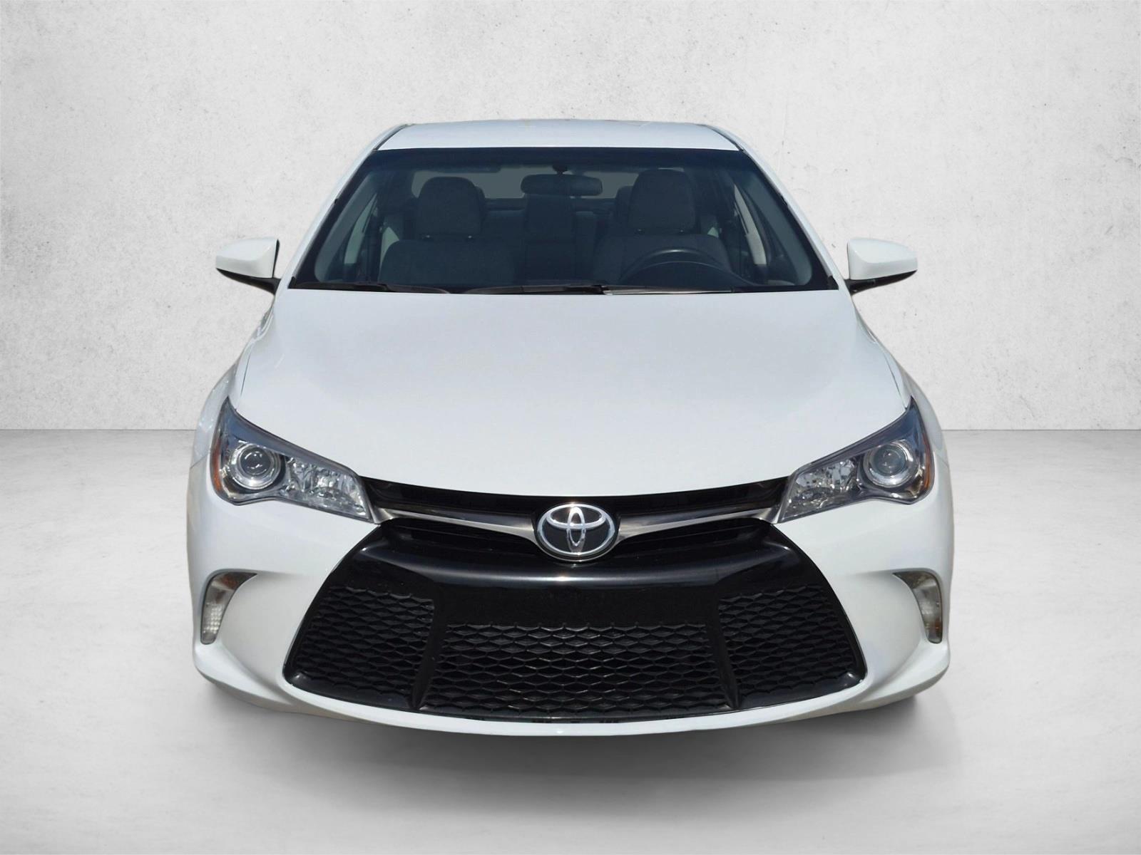 Used 2016 Toyota Camry Special Edition with VIN 4T1BF1FK0GU570827 for sale in Hialeah, FL