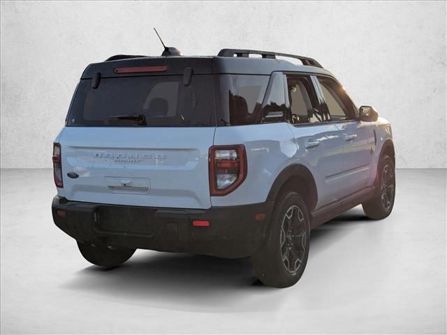 2025 Ford Bronco Sport Outer Banks photo 2