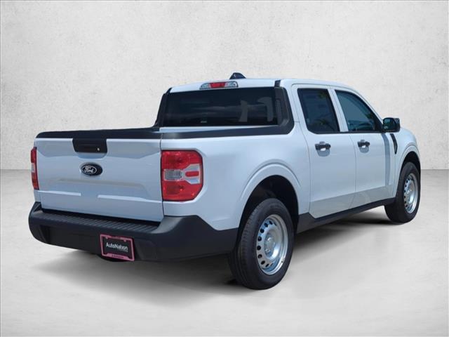 2025 Ford Maverick XL photo 2