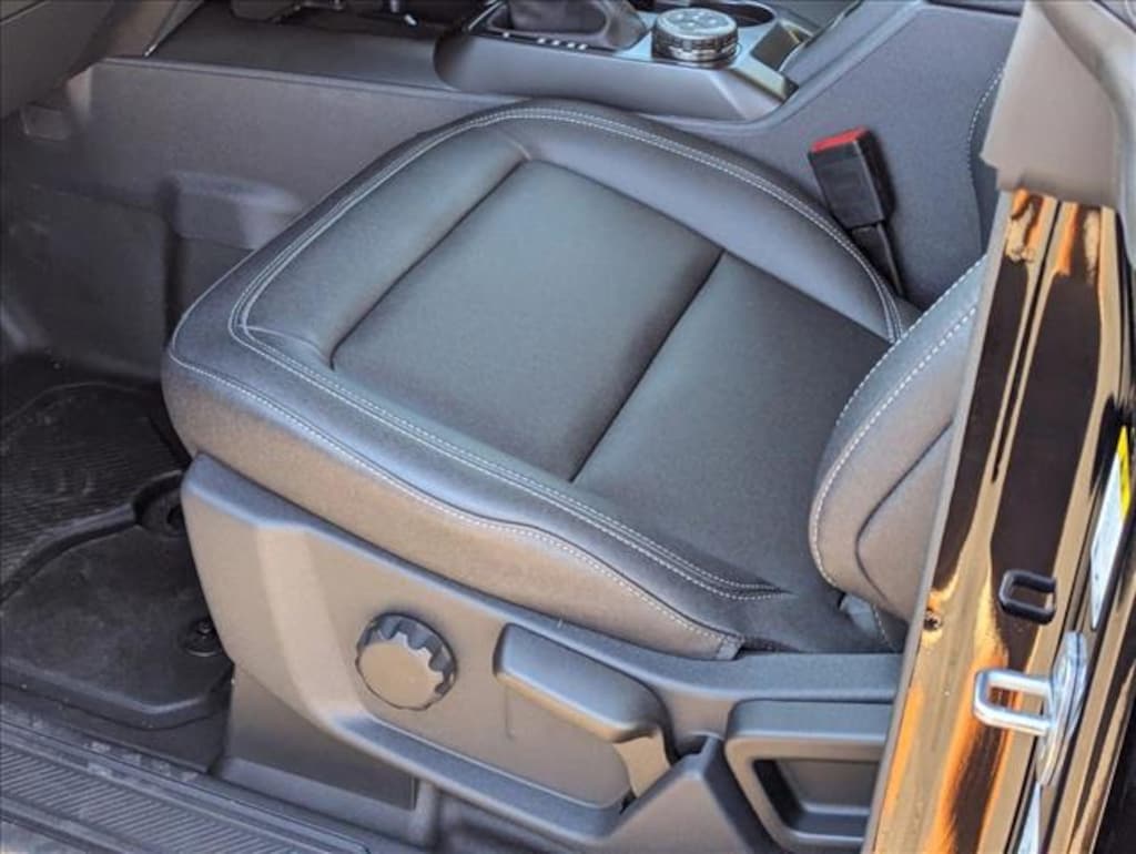 New 2025 Ford Bronco Badlands SUV