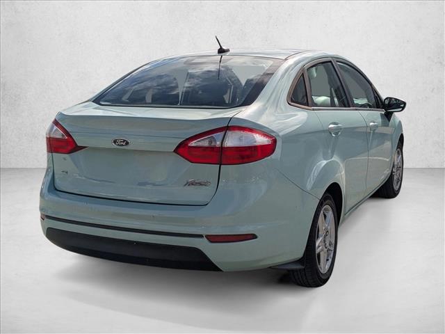 2019 Ford Fiesta SE photo 2