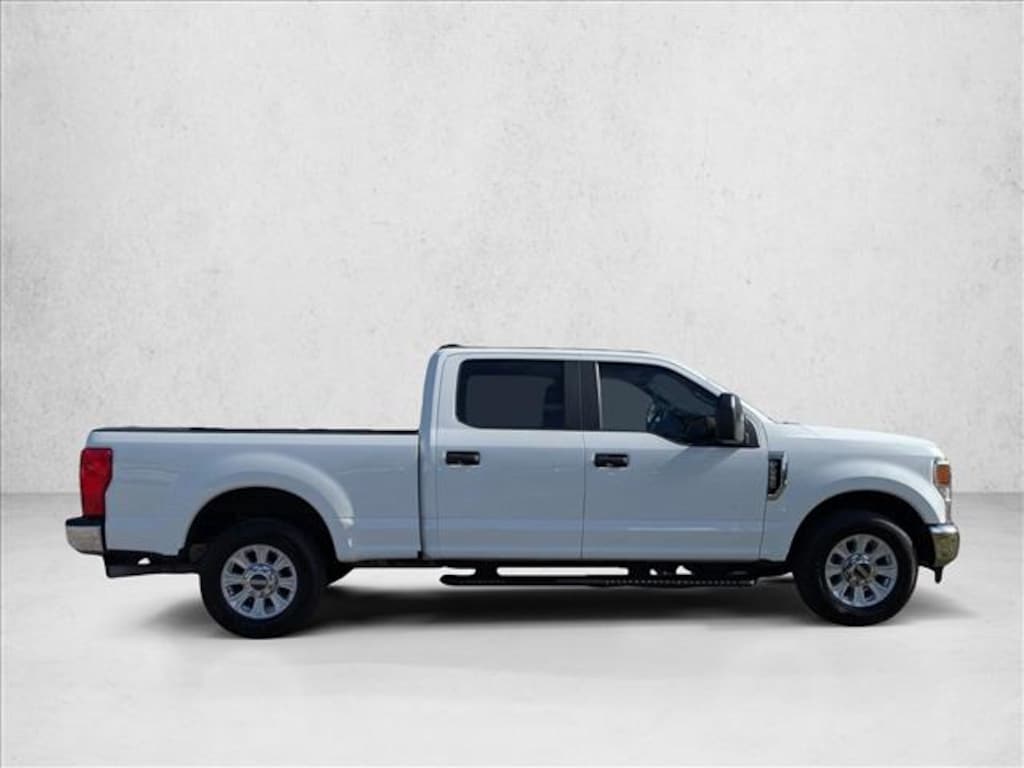 Certified 2022 Ford F-250 XL Truck Crew Cab