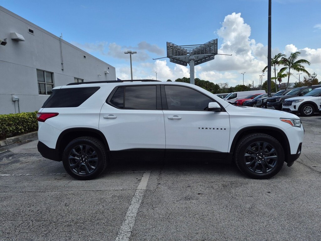 Used 2021 Chevrolet Traverse RS SUV