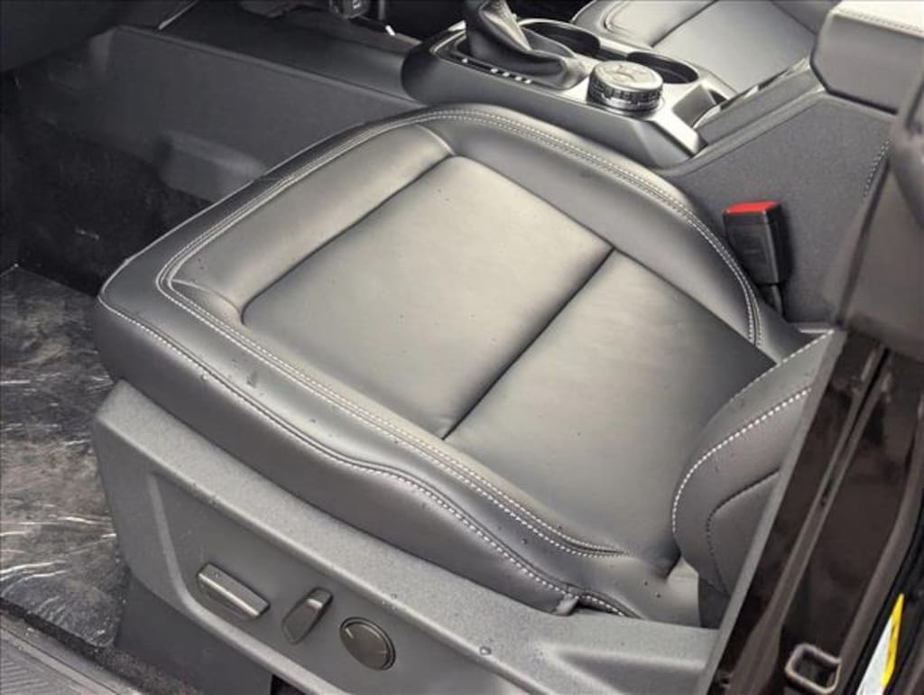 New 2025 Ford Bronco Outer Banks SUV