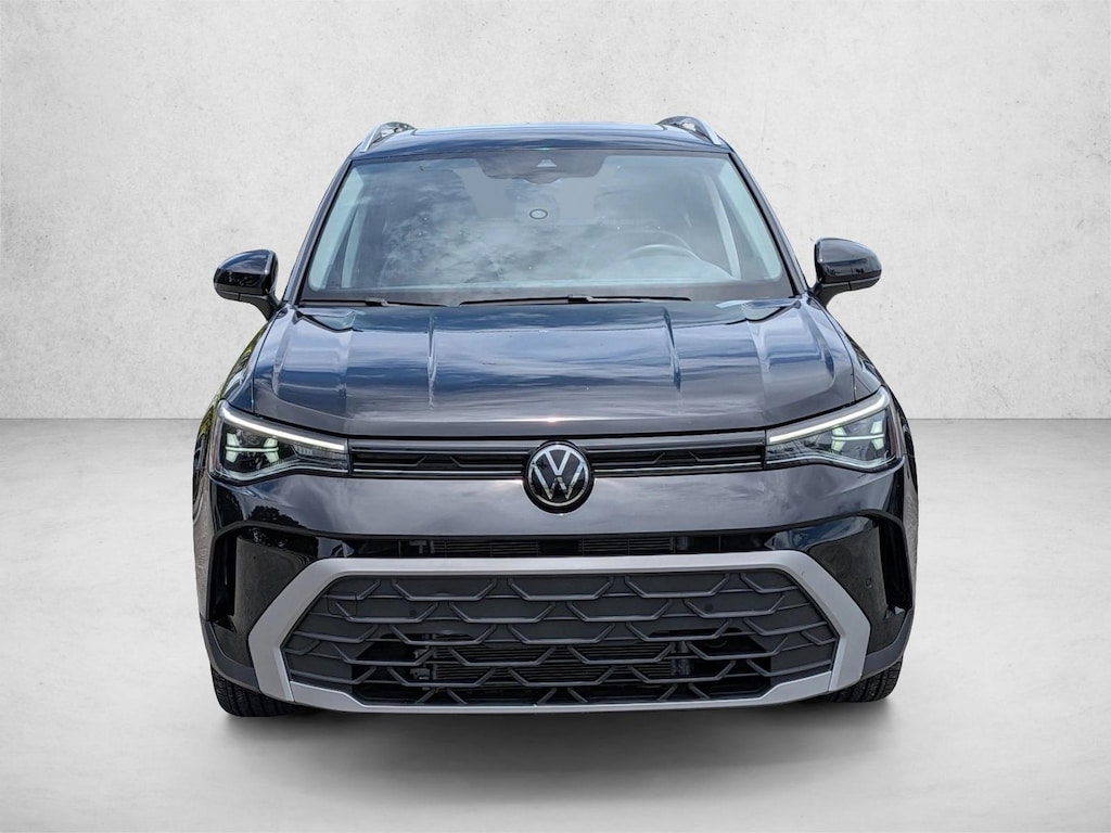 Used 2025 Volkswagen Taos SE SUV