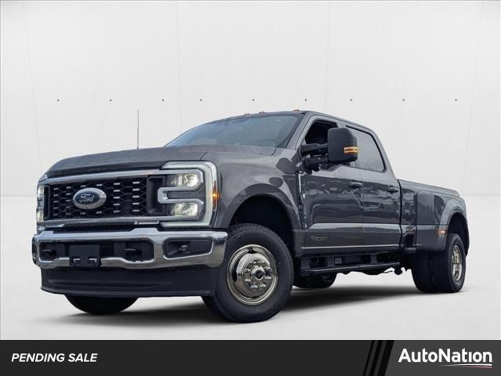 New 2026 Ford F-350 XLT Truck Crew Cab