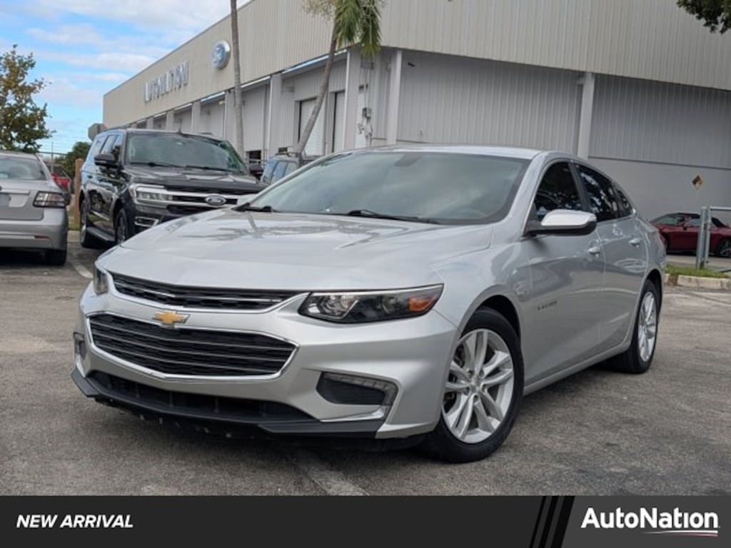Used 2018 Chevrolet Malibu LT Sedan