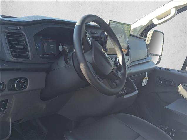 2026 Ford Transit Cargo photo 2