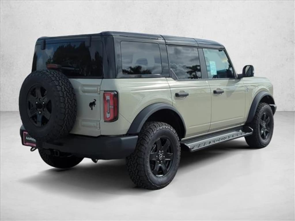 New 2025 Ford Bronco Outer Banks SUV