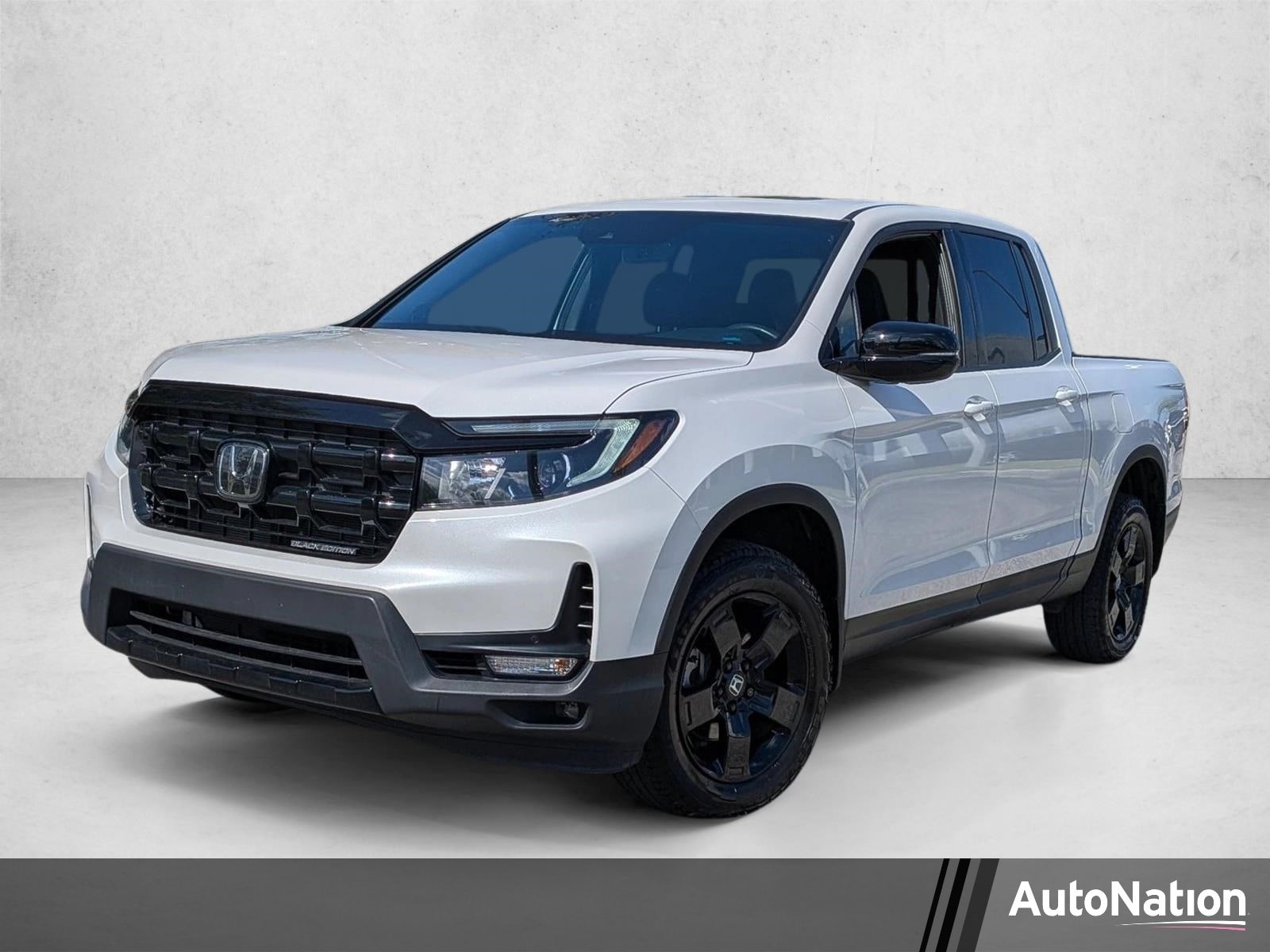 2024 Honda Ridgeline Black Edition's photo