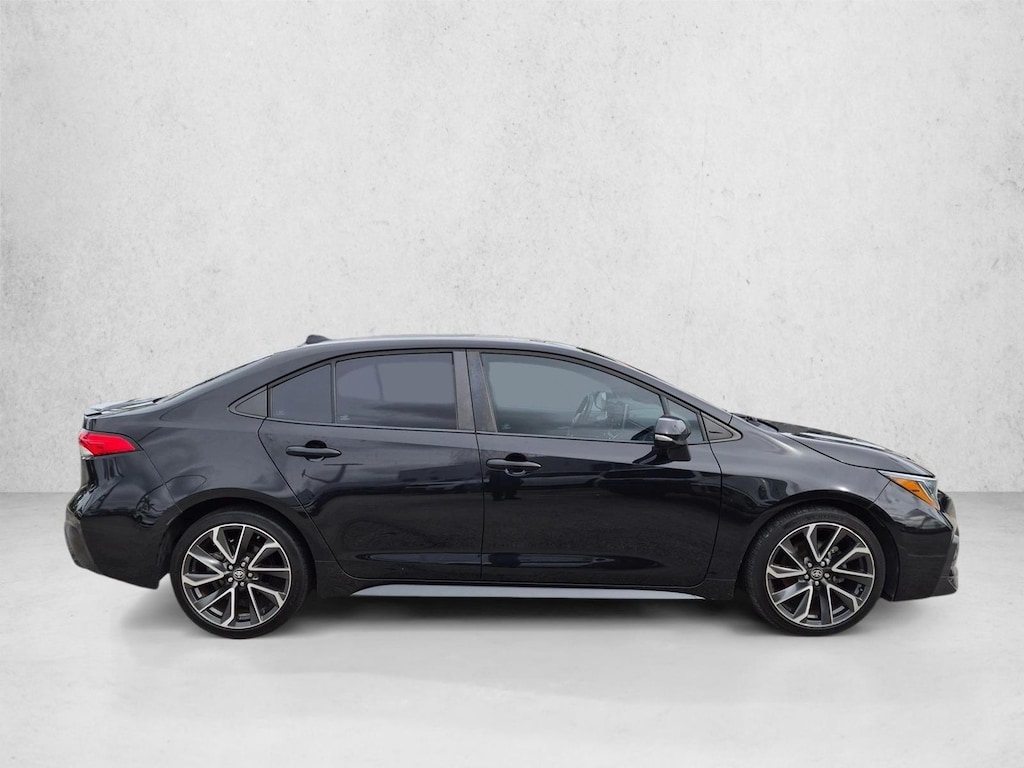 Used 2020 Toyota Corolla SE Sedan