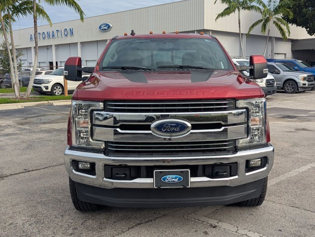 2019 Ford F-250 Lariat photo 2